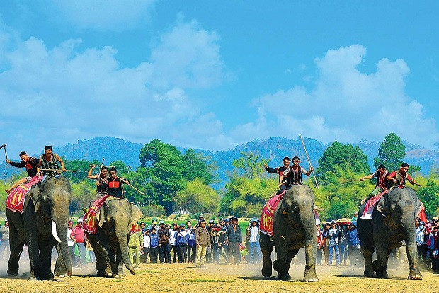 Việt Nam luôn quan tâm Bảo tồn và phát huy các giá trị dân tộc truyền thống của các dân tộc thiểu số Tây Nguyên (Ảnh: Lễ hội đua voi Tây Nguyên).