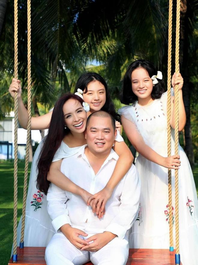 cuoc-song-cua-sao-viet-khi-bi-mac-ket-o-phu-quoc-vi-dich-ddee514b-ngoisaovn-w1000-h1340 6 cuoc-song-cua-sao-viet-khi-bi-mac-ket-o-phu-quoc-vi-dich-ddee514b-ngoisaovn-w1000-h1340 6