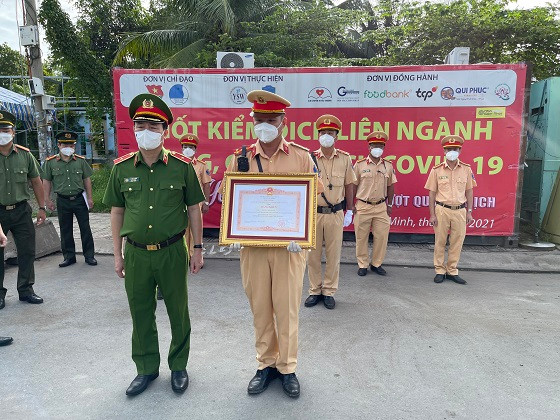 daiuyhoangthanhluannhanbkcuattg-w560-h420.jpg