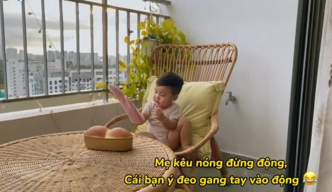 Hòa Minzy và con trai 1