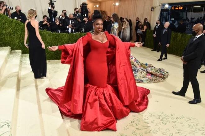 Thảm đỏ Met Gala 2