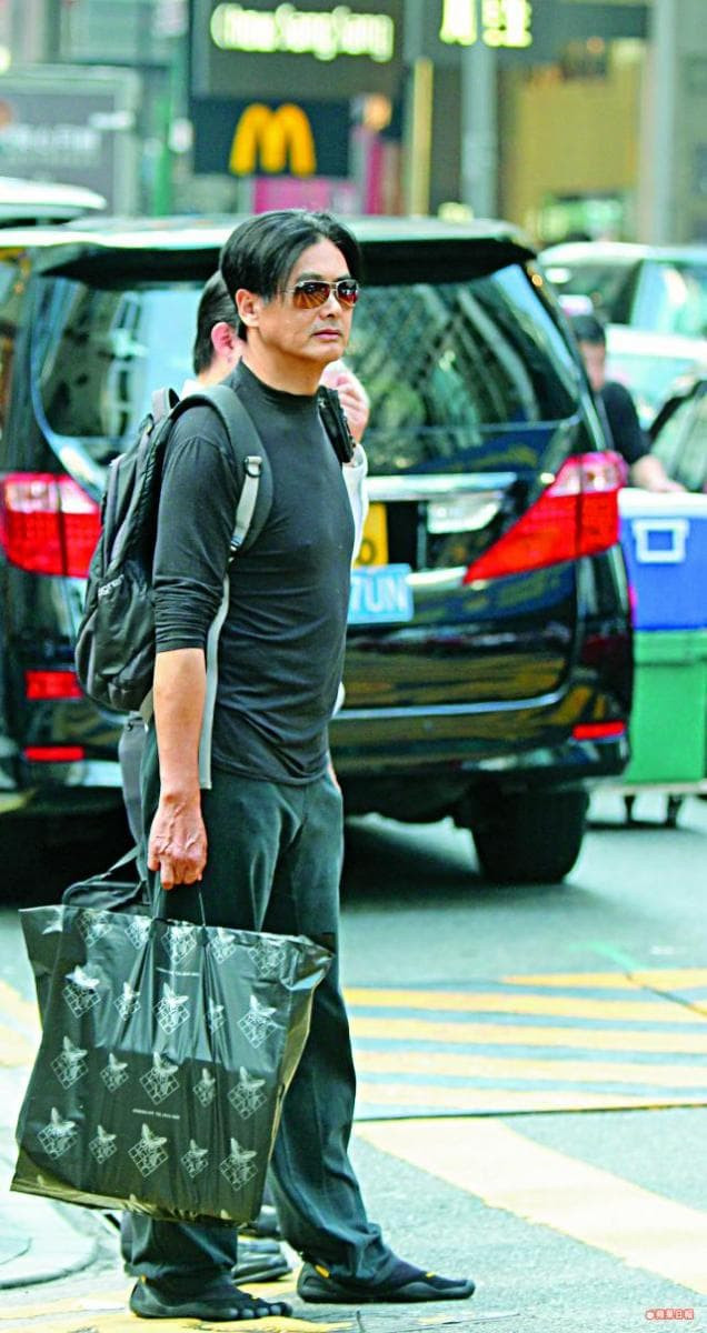 Châu Nhuận Phát - người đã quyên góp 19 nghìn tỷ tiền từ thiện đã bị taxi Bắc Kinh từ chối, lý do đưa ra không thể bác bỏ 4