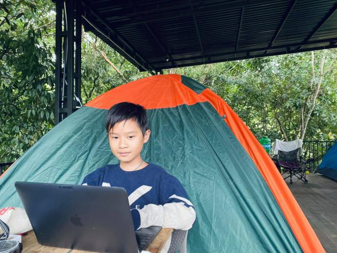 nhóc tỳ của sao Việt 0