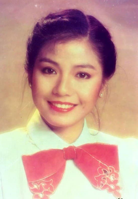 chung-so-hong-6-ngoisaovn-w550-h791 0