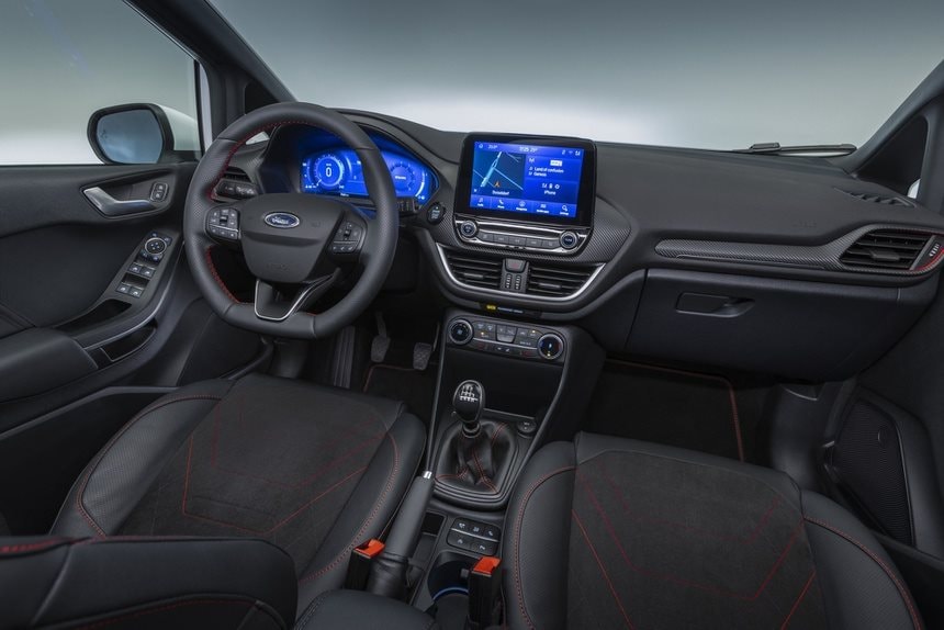 2022_ford_fiesta_st_interior_3.jpg