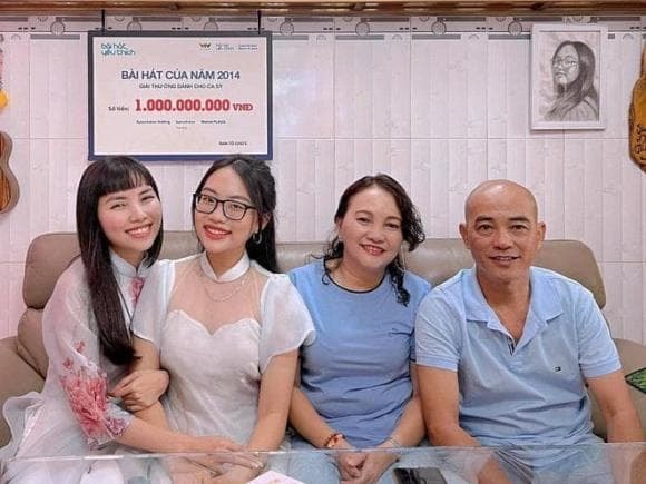 phuongmychi-ngoisaovn1-1-ngoisaovn-w660-h495-ngoisaovn-w580-h435 0