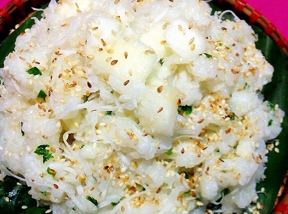 Gạo, sắn, dừa đều là những món ăn dễ kiếm và gần gũi với mọi người. (Ảnh: Internet)