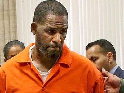 R. Kelly 1 R. Kelly 1