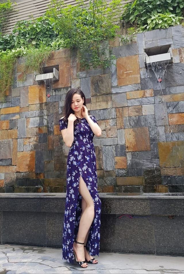 Nhan sắc đời thường không lên sóng của nữ MC 'Chuyển động 24h' - Thu Hương 1