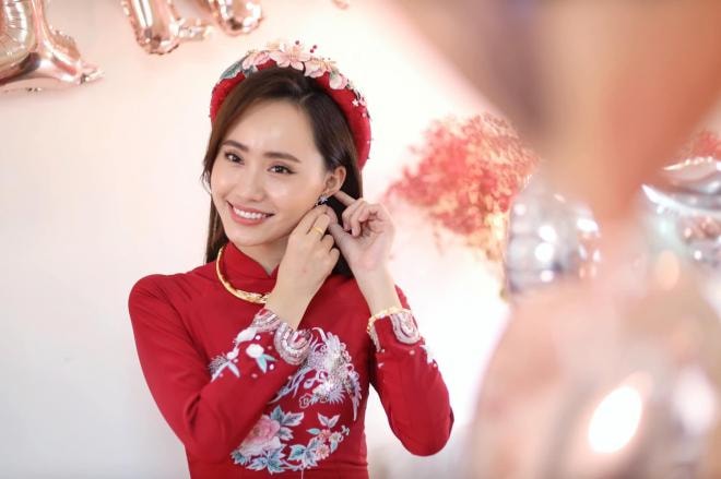 MC Xuân Anh và chồng 2