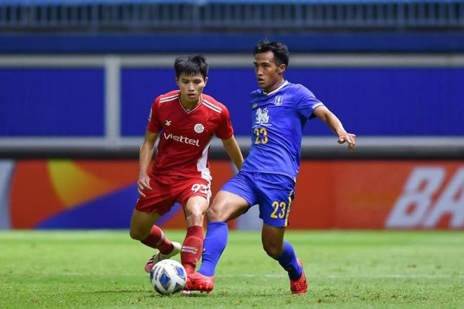 Chân dung Nguyễn Thanh Bình: Cầu thủ bị chỉ trích nhiều nhất sau trận thua của tuyển Việt Nam trước Trung Quốc 9