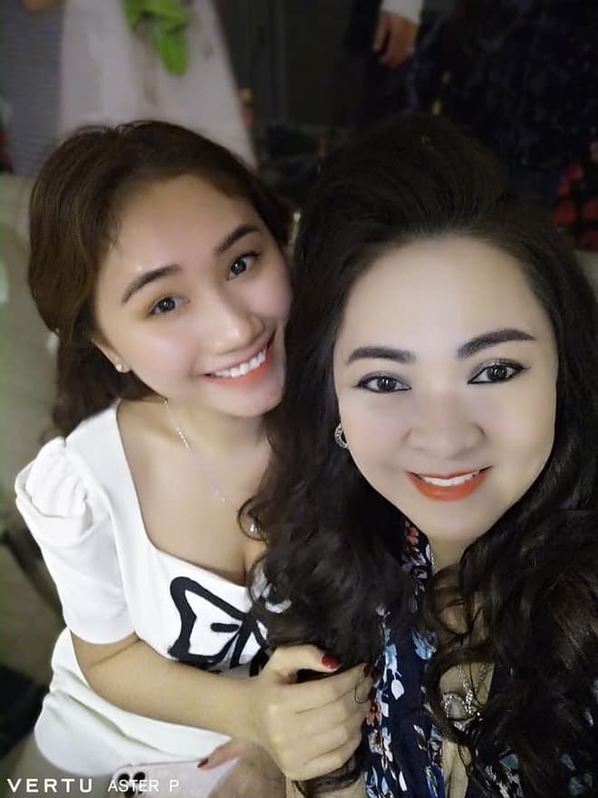 con dâu thứ của bà Phương Hằng 1