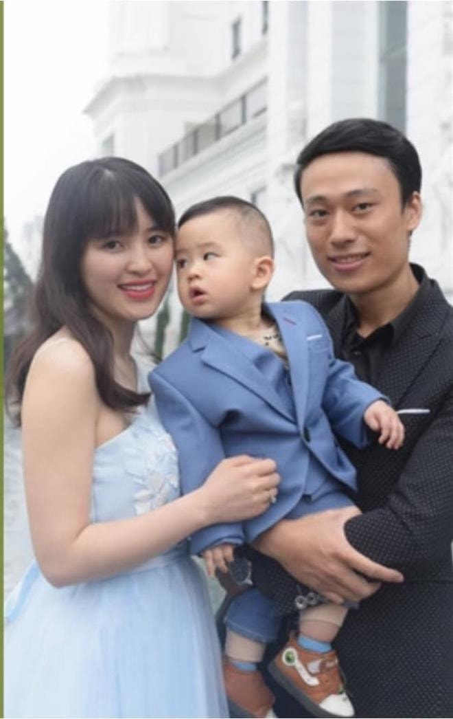 Thanh Tâm nhận nuôi cô bé suy dinh dưỡng 0