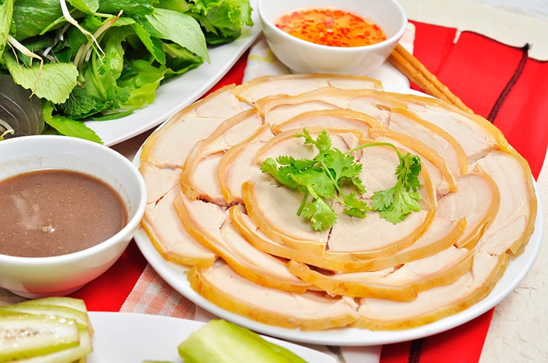 Bê thui Cầu Mống là đặc sản hấp dẫn của Quảng Nam. (Ảnh: Internet)