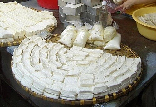 Đậu phụ món ăn bình dân được làm từ đậu tương. (Ảnh: Internet)