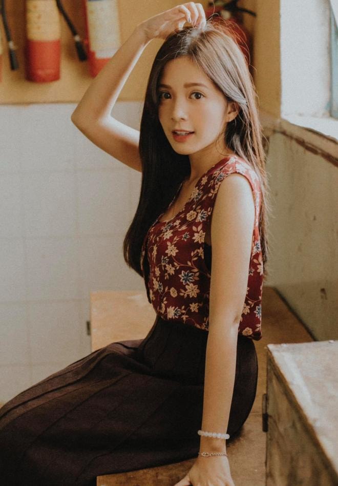 Nhan sắc Nguyễn Hoàng Ngọc Huyền - con gái hot girl của NSƯT Hoàng Hải trong 'Mặt nạ gương' 3