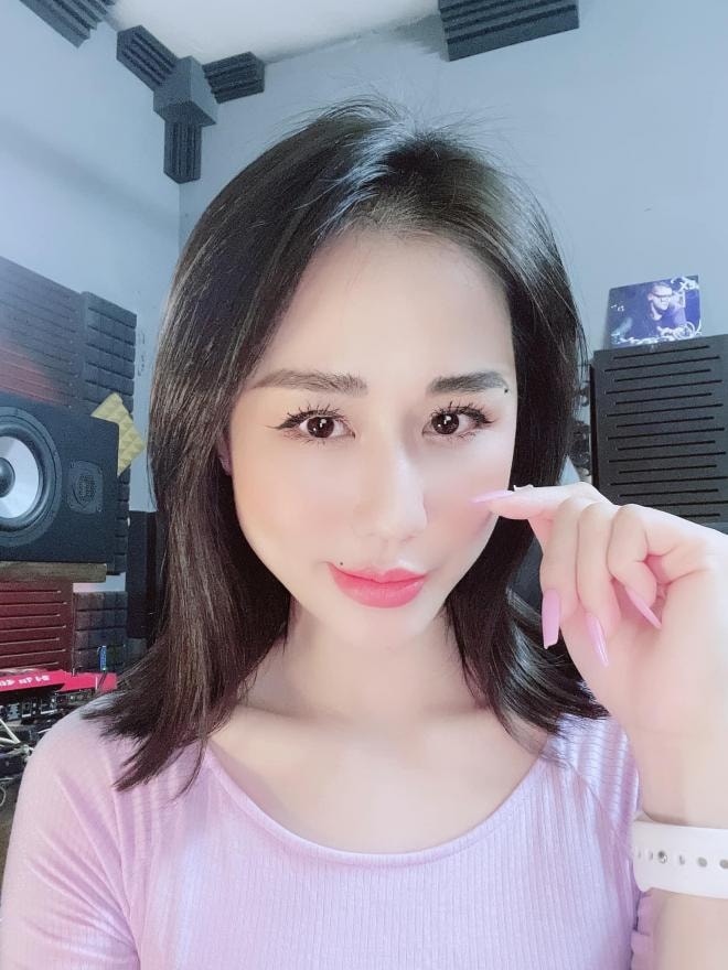 vợ cũ Vũ Duy Khánh 0