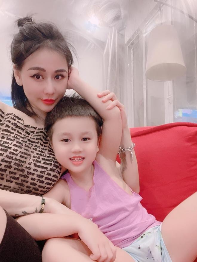 vợ cũ Vũ Duy Khánh 1