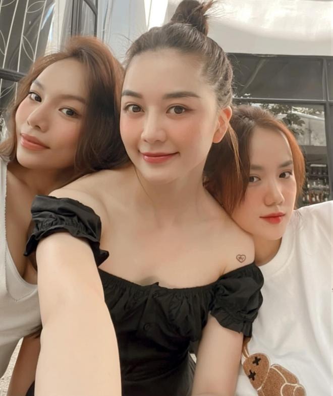 thieu-bao-trang-ngoisaovn-w1284-h1530 0