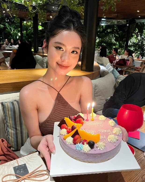 Hà Hằng 0