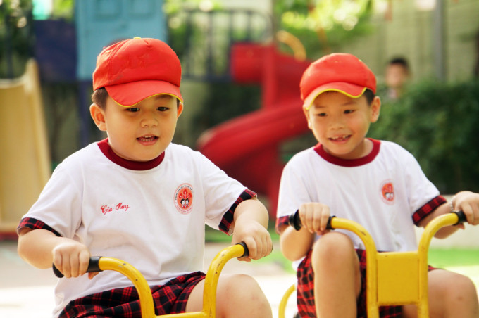 Trẻ mầm non ở quận Gò Vấp trở lại trường tháng 5/2020. Ảnh: Mạnh Tùng