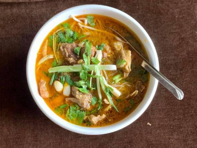 cách nấu phở bò sốt vang 0