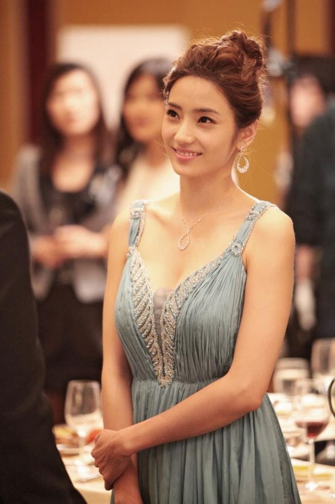 Han Chae Young 4