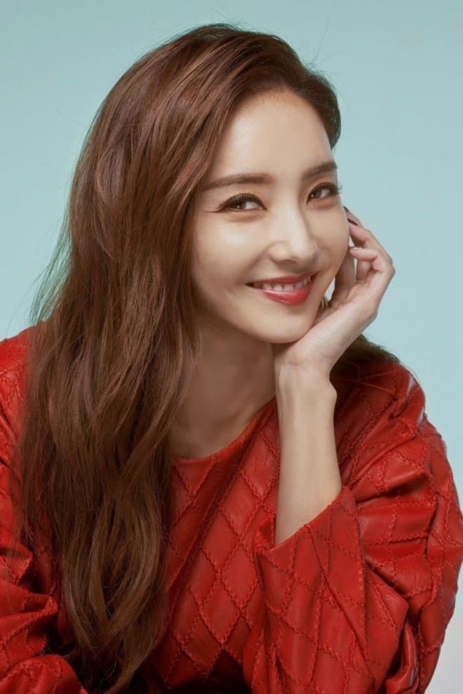 Han Chae Young 0