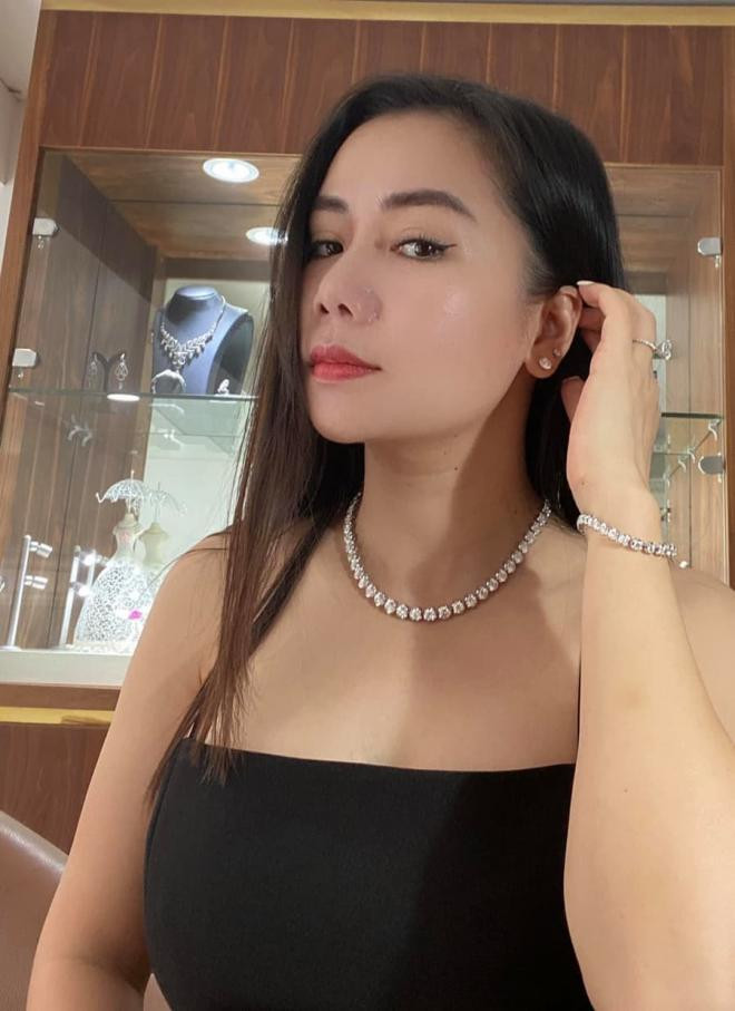 vợ đại gia kim cương giờ ra sao  3