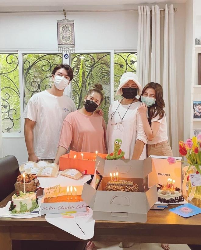 Baifern Pimchanok và Nine Naphat  12