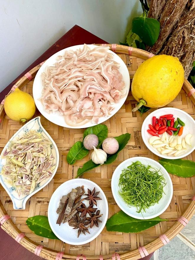 cách làm tai heo ngâm mắm  0