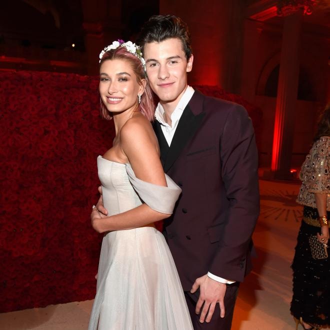 Vừa hội ngộ tình cũ Hailey Bieber chưa bao lâu, Shawn Mendes bất ngờ thông báo chia tay Camila khiến nhiều người ngỡ ngàng 12