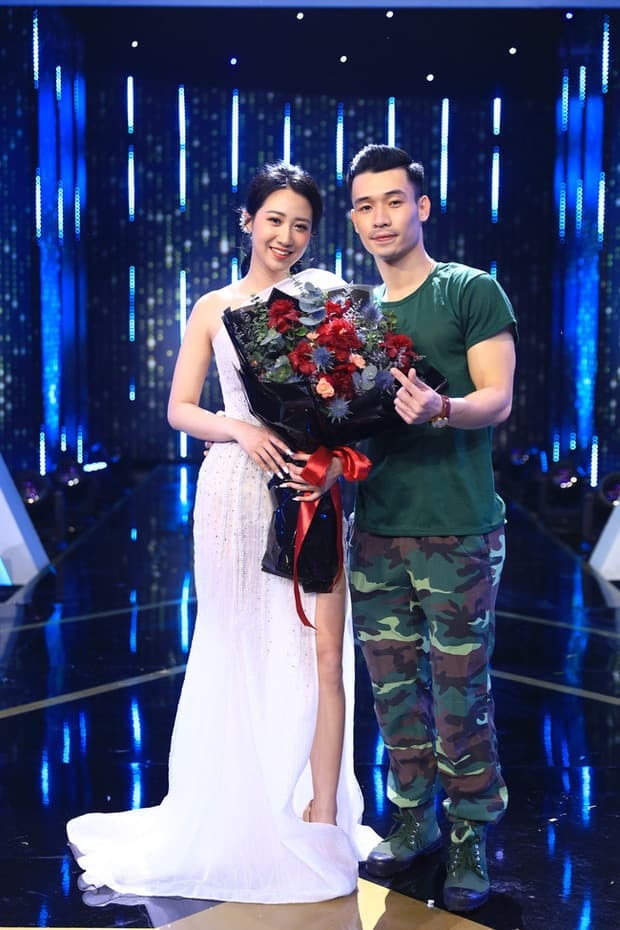 Nhật Linh Người ấy là ai 1