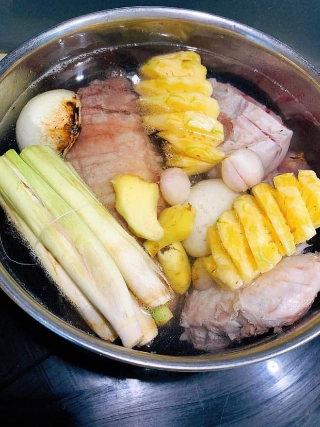 cách nấu bún bò huế  0