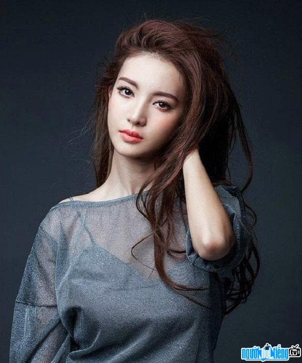 Rộ tin công ty cũ Angelababy rửa tiền, người đẹp nghe tiếng gió đã chạy thoát thân nhưng vẫn bị liên đới? 3