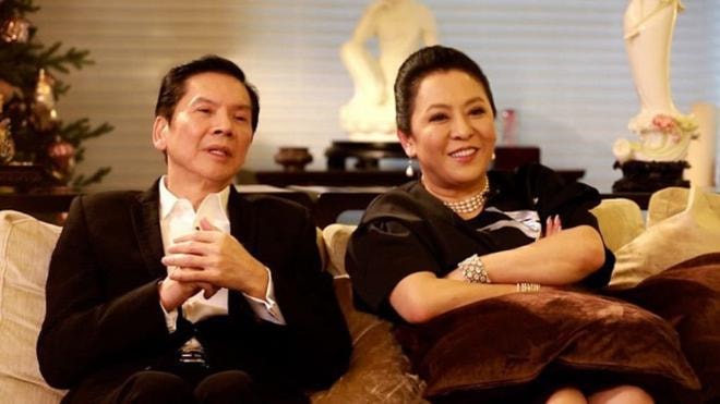 Bà xã ông trùm mafia Hong Kong: Bông hồng thép khiến Hướng Hoa Cường si mê cả đời, bao mỹ nữ showbiz vây quanh vẫn không thay lòng đổi dạ 2