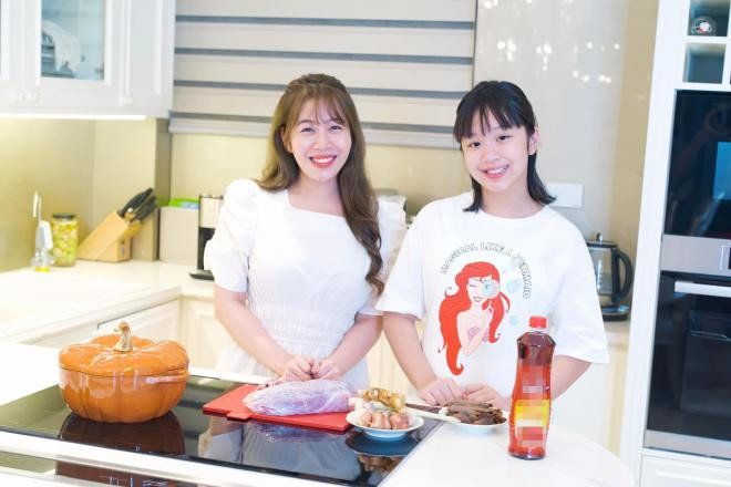 con gái MC Diệp Chi 1