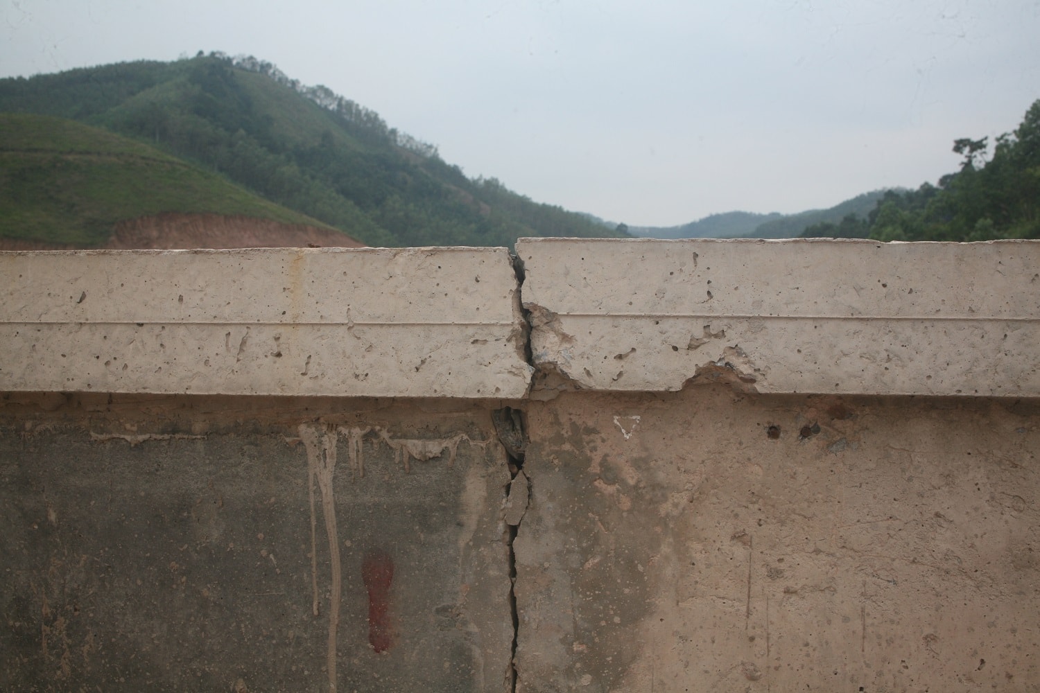 ba-che-quang-ninh1-w1500-h1000.JPG