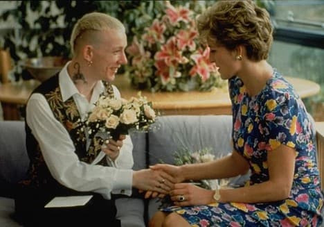 Harry gây chú ý khi nhắc đến Diana và so sánh Covid với HIV, cư dân mạng: 'Thà im lặng để người ta tưởng mình dốt còn hơn nói ra để người ta không nghi ngờ gì nữa' 5