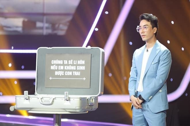 Sự thật không ngờ về chàng trai xứ Huế 'trọng nam khinh nữ': Là con một diễn viên lồng tiếng, đã có bạn gái ở show hẹn hò khác 4