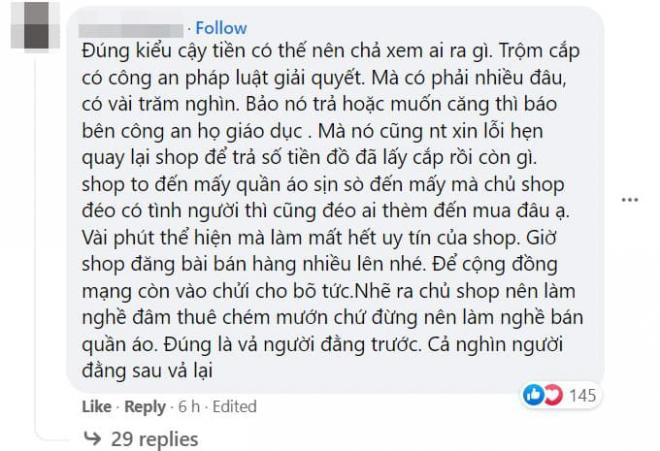Cộng đồng mạng phẫn nộ cảnh cô bé 16 tuổi bị chủ shop cắt tóc, cắt áo và đòi 15 triệu vì ăn cắp chiếc váy, đã quỳ khóc xin tha nhưng vẫn bị đánh đập 7 Cộng đồng mạng phẫn nộ cảnh cô bé 16 tuổi bị chủ shop cắt tóc, cắt áo và đòi 15 triệu vì ăn cắp chiếc váy, đã quỳ khóc xin tha nhưng vẫn bị đánh đập 7