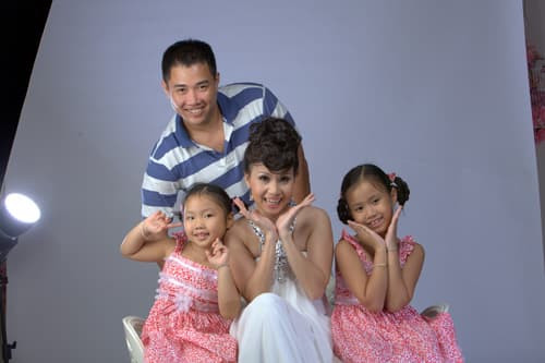 chong-quyen-luc-cua-cam-ly-nguoi-lam-nen-huyen-thoai-mua-bui-tao-nen-thanh-cong-cua-co-vo-sieu-sao-7-ngoisaovn-w500-h333 0