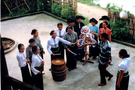 Ý nghĩa của điệu múa Mỡi là cầu mùa, cầu duyên 