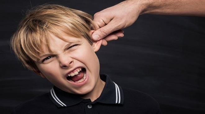 bộ phận của trẻ em không được đánh 1