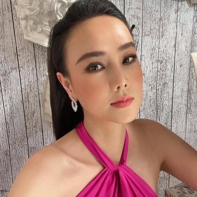 duong-yen-ngoc-xac-nhan-ca-gia-dinh-duong-tinh-voi-covid-19-1-ngoisaovn-w960-h960 1 duong-yen-ngoc-xac-nhan-ca-gia-dinh-duong-tinh-voi-covid-19-1-ngoisaovn-w960-h960 1
