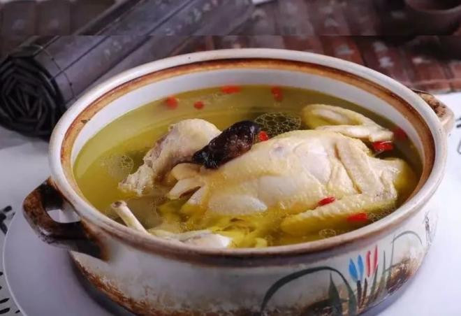 nguyên liệu khi hầm gà 0