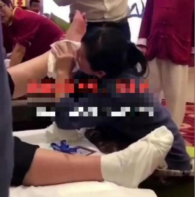 3-massage-chan-bang-mieng-ngoisaovn-w667-h674 1 3-massage-chan-bang-mieng-ngoisaovn-w667-h674 1