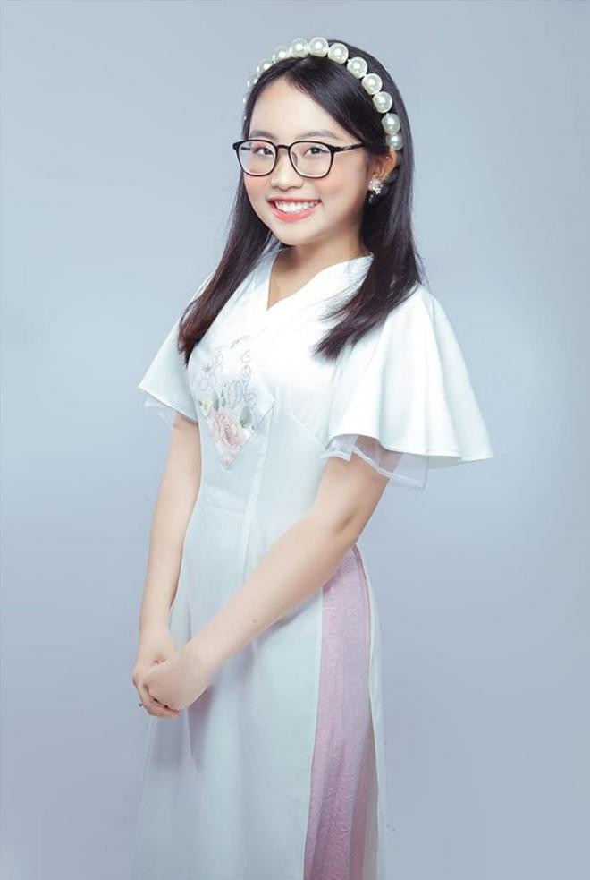 Phuong-My-Chi-3-01.jpg 0