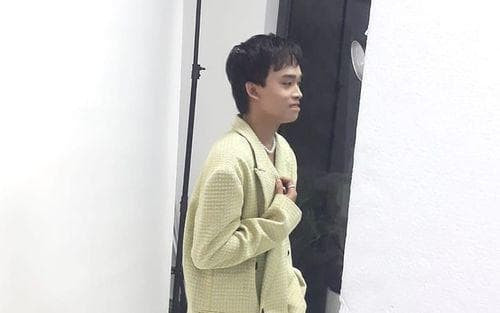 ho-van-cuong-co-man-tai-xuat-tren-song-livestream-cung-ngoc-son-va-bau-thuy-lan-dau-lam-dieu-nay-cho-phi-nhung-4-ngoisaovn-w500-h313 4