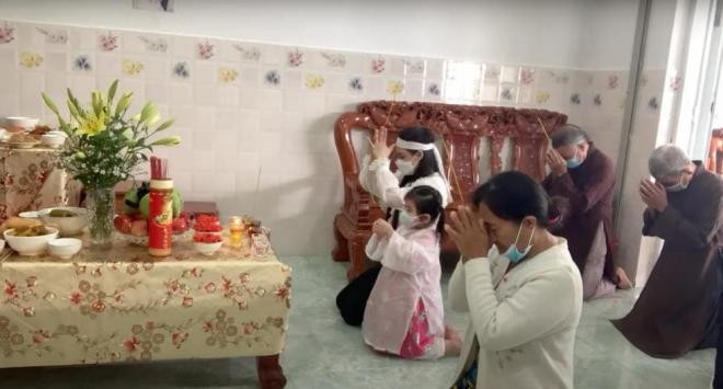 vo-hai-to-chuc-cung-gio-dau-cho-co-ca-si-van-quang-long-568c51c3-ngoisaovn-w999-h538 0 vo-hai-to-chuc-cung-gio-dau-cho-co-ca-si-van-quang-long-568c51c3-ngoisaovn-w999-h538 0